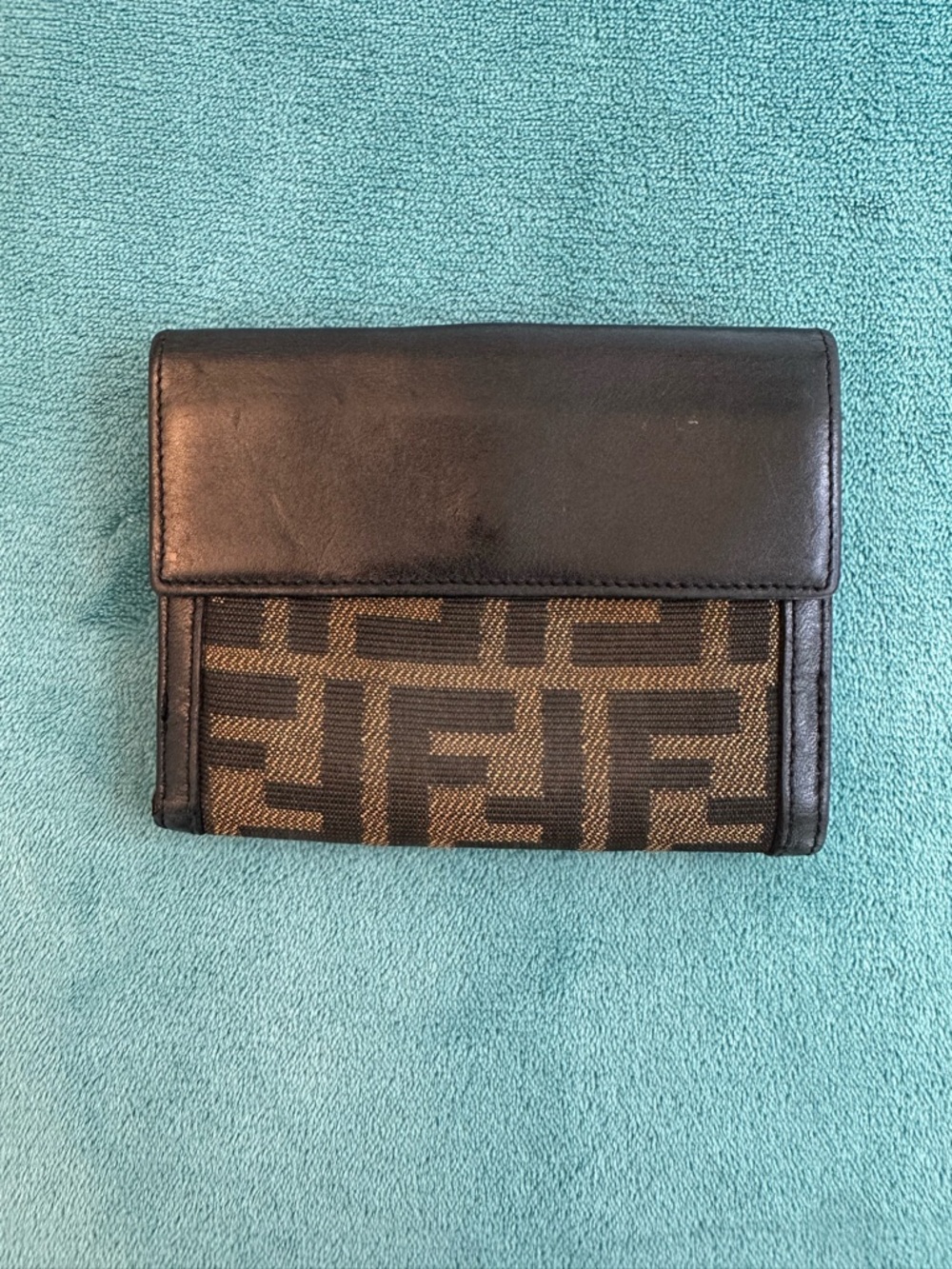 Fendi Zucca Wallet Brown FF Monogram Canvas Black Leather Snap Wallet - Picture 2 of 15